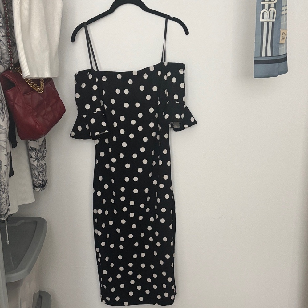Elegant Black Polka Dot Dress STRAPLESS